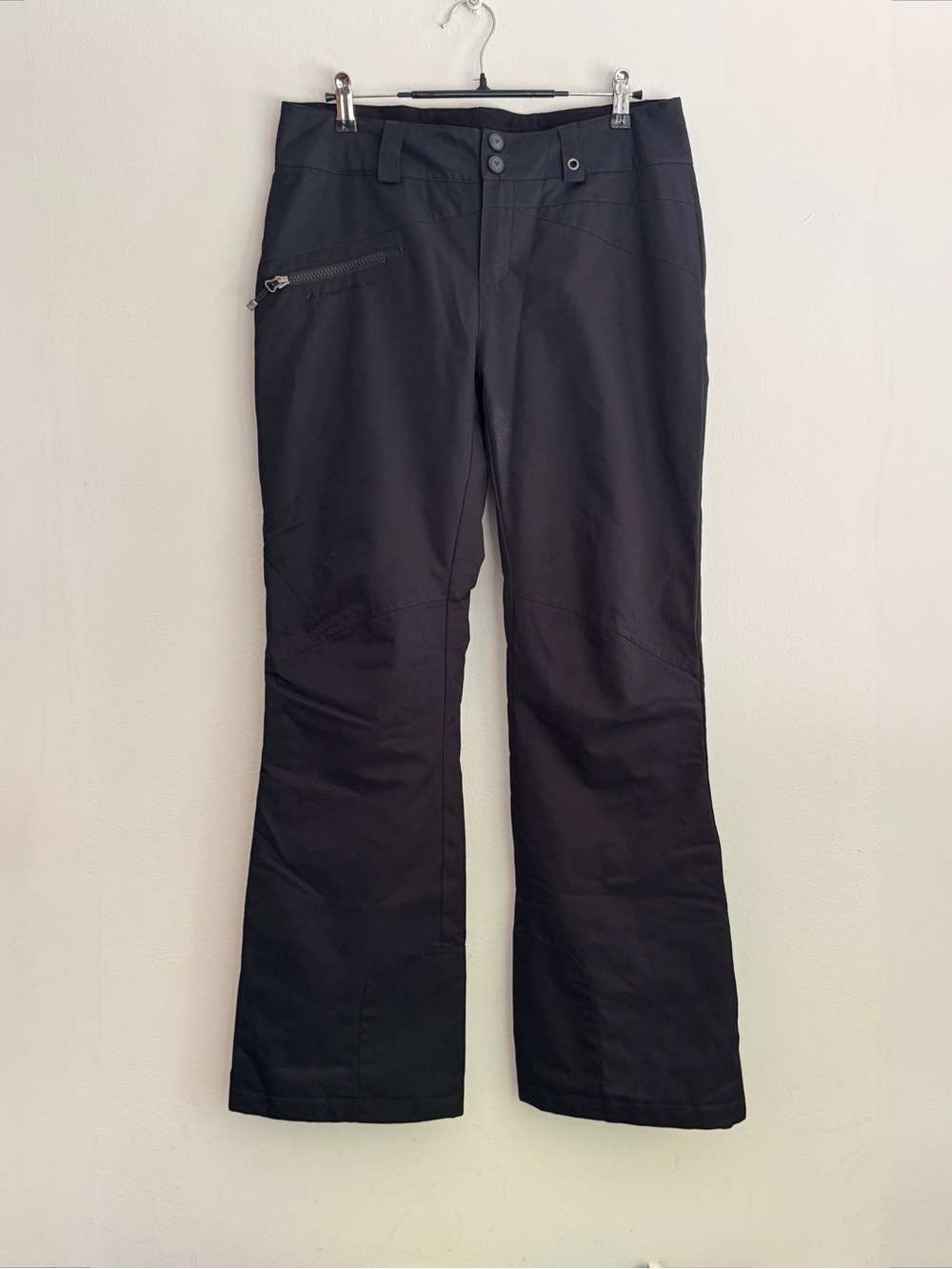 Obermeyer Women's Malta Insulated Ski Pants Black Waterproof Style 15027 Size 4